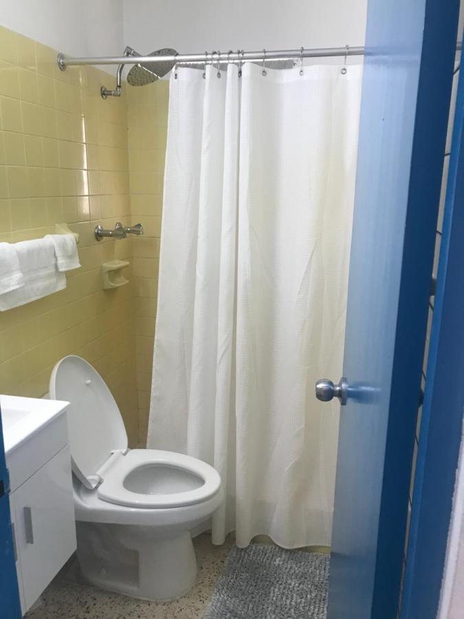 Isla Verde Inn San Juan Zewnętrze zdjęcie